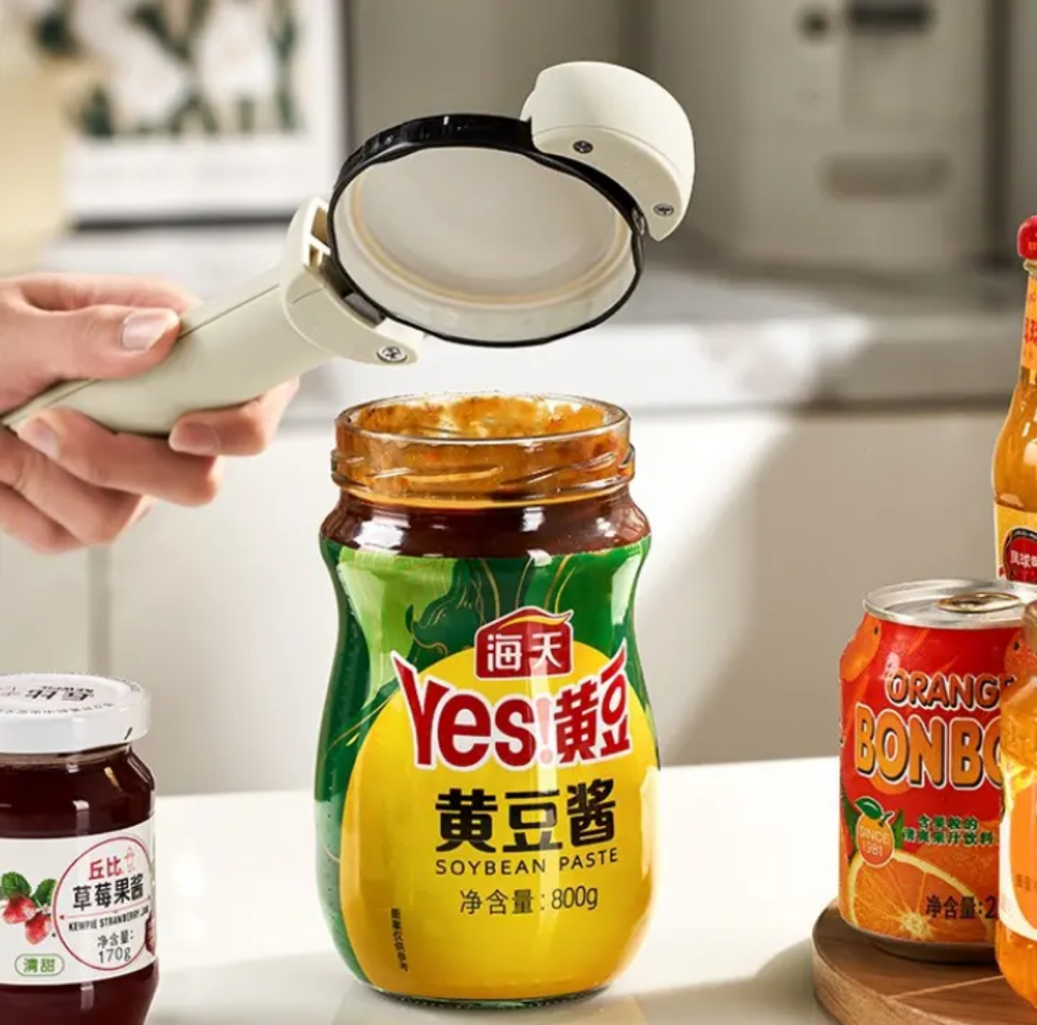Retractable Bottle, Can, Jar Lid Opener - Multi-purpose 3 in 1 Kitchen Tool