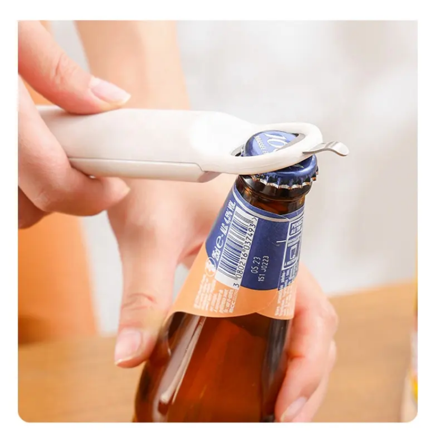 Retractable Bottle, Can, Jar Lid Opener - Multi-purpose 3 in 1 Kitchen Tool