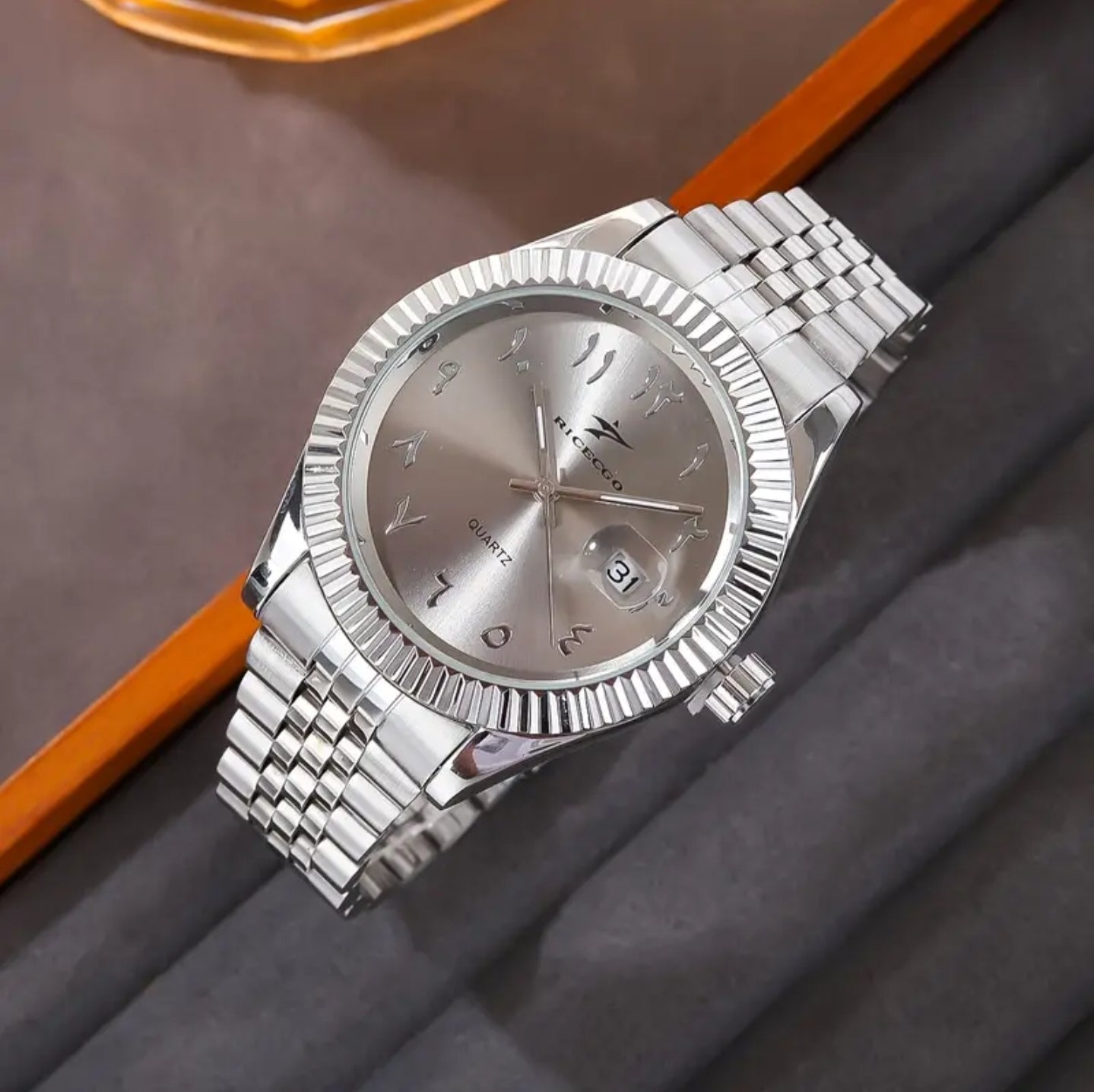 Classic Quartz Arabic Numerals Dial Men's Stainless Steel Watch